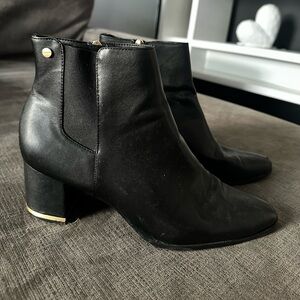 Calvin Klein Heeled Booties